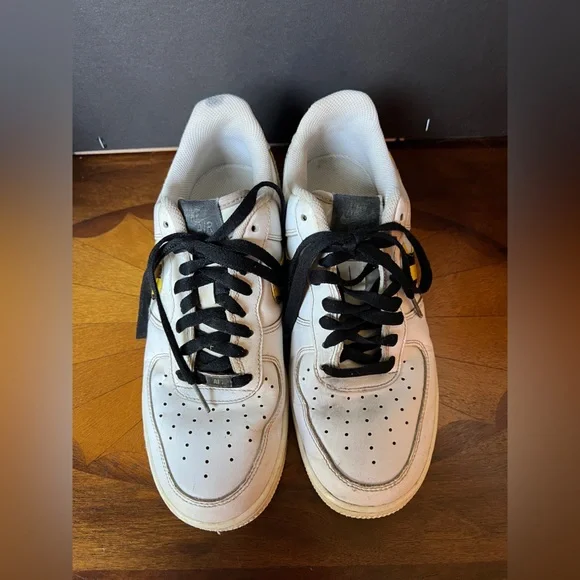 CUSTOM NIKE AIRFORCE 1 BLACK & YELLOW SIZE MEN’S 8.5 - Picture 3 of 9